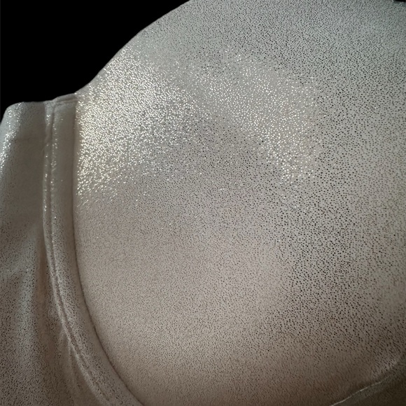 #47 NWOT - VS Bra Victoria's Secret Body By Victoria - Picture 4 of 5